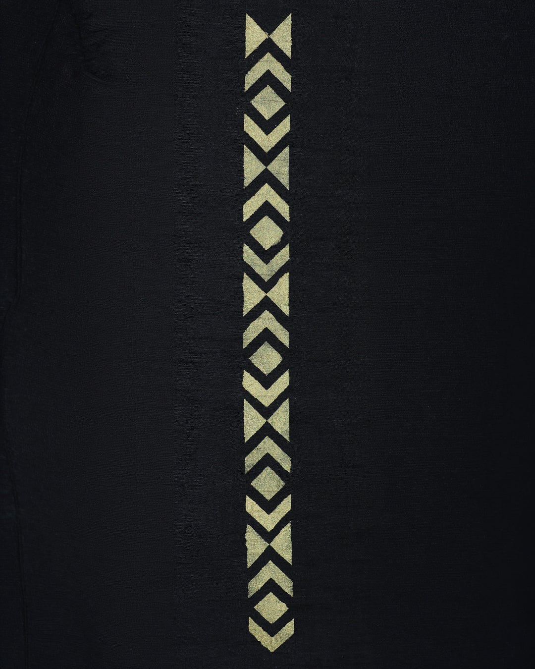 Zara Border