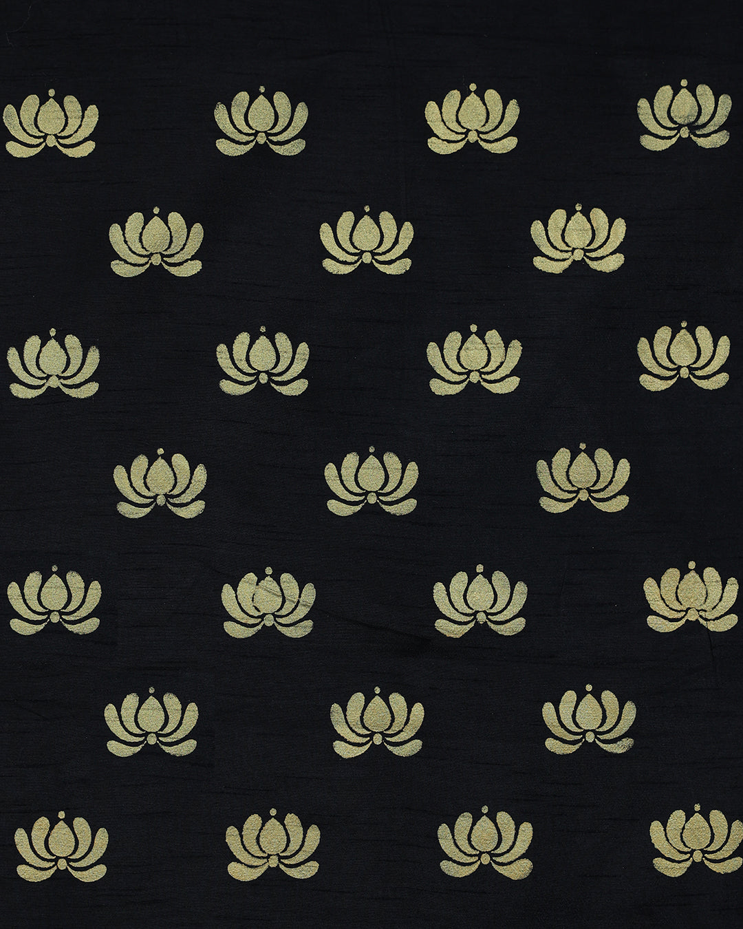 Lotus Bloom Butti